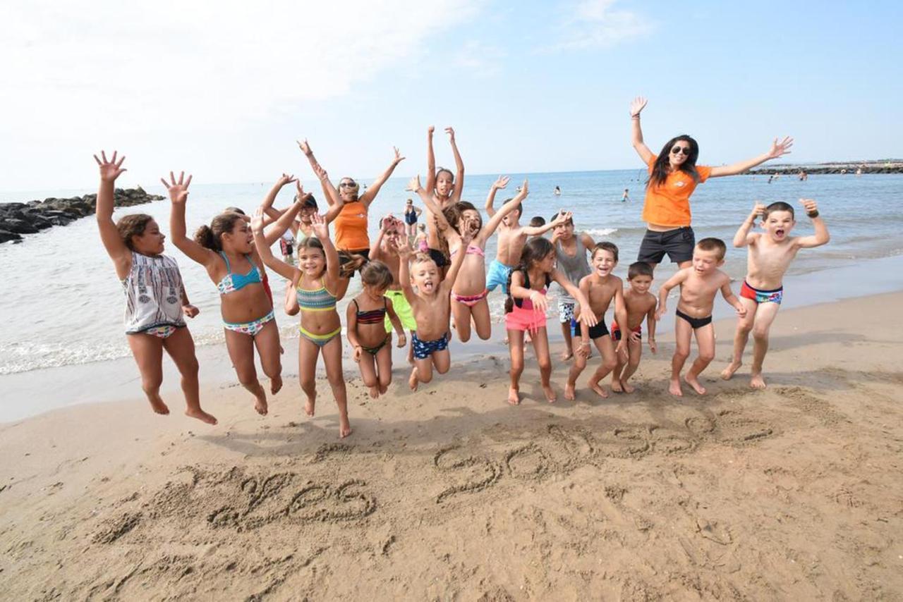 Vias-Plage Camping Les Salisses Quality Holidays מראה חיצוני תמונה