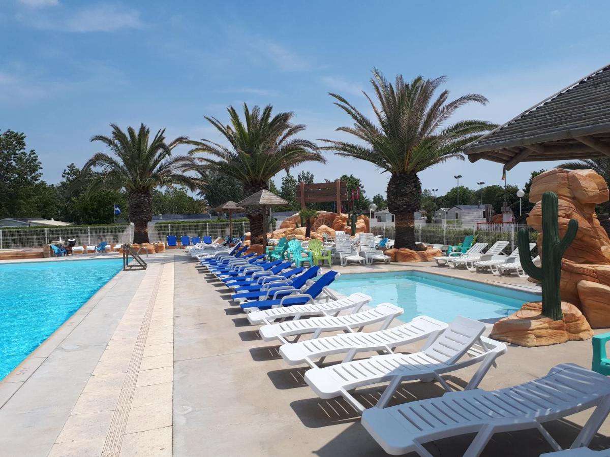 Vias-Plage Camping Les Salisses Quality Holidays מראה חיצוני תמונה